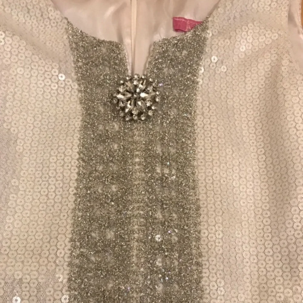 5 for $25 🛍️ White and black dress
